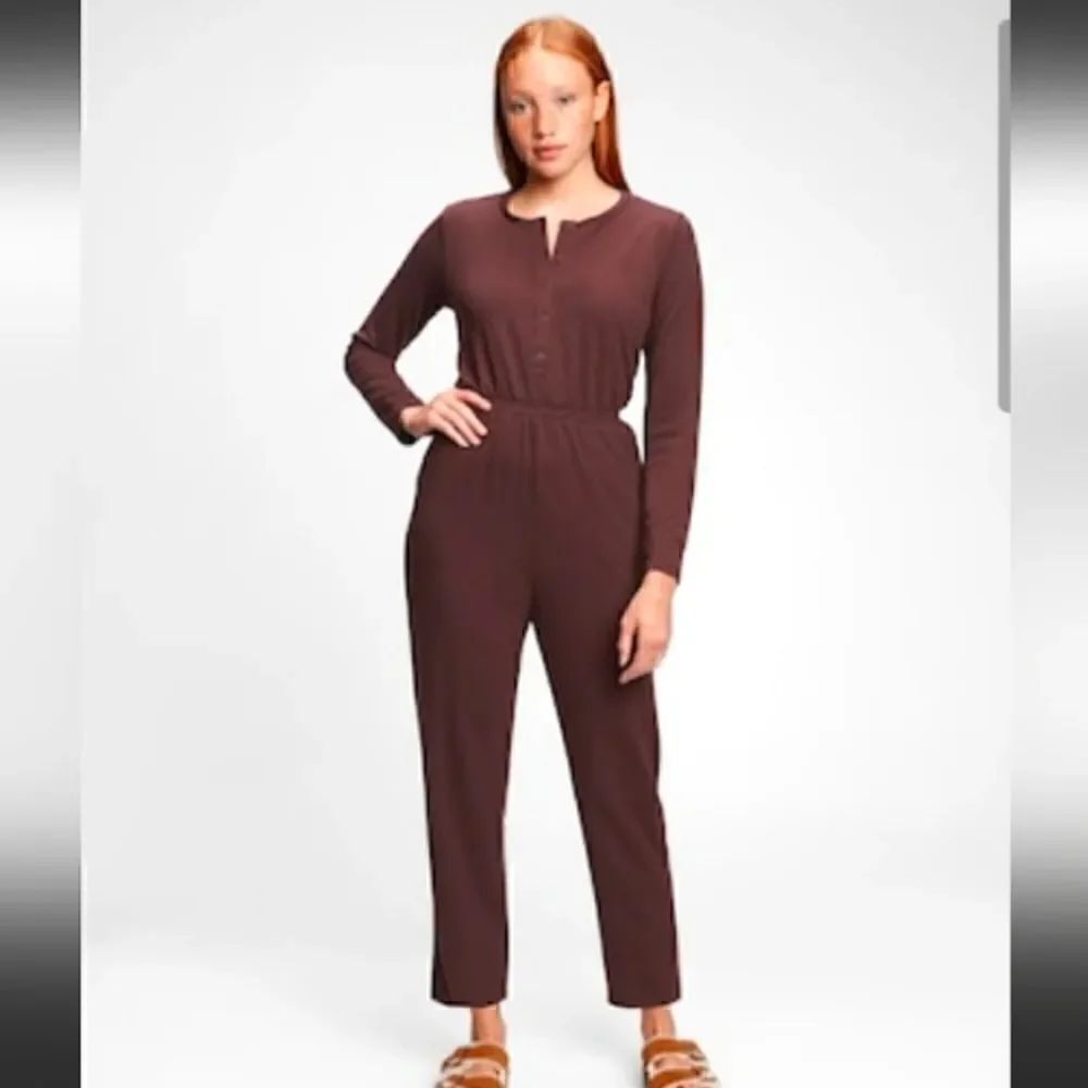 GAP Henley Jumpsuit Soft Knit Cropped Eggplant Purple Sz XS NWT
